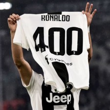 Cristiano Ronaldo dobio je posebnu dresu